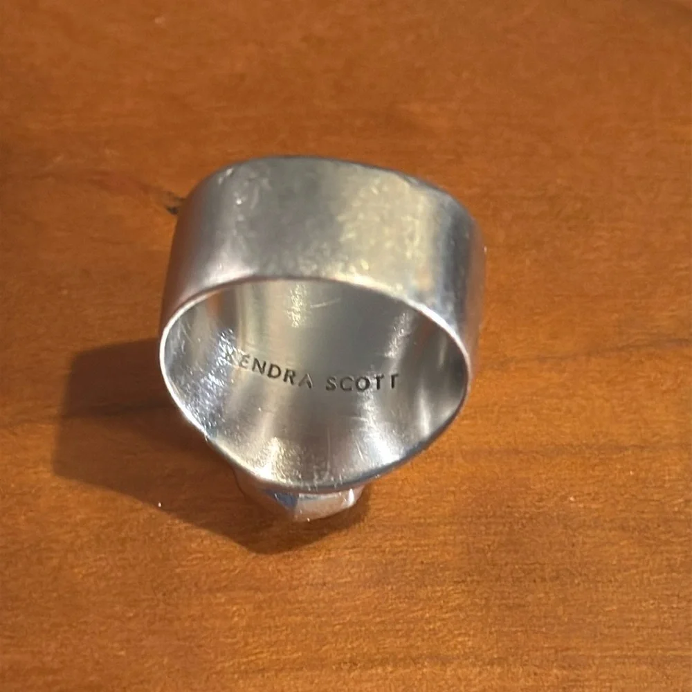 Kendra Scott Silver Leah Mood Ring Size 8 - Picture 7 of 7